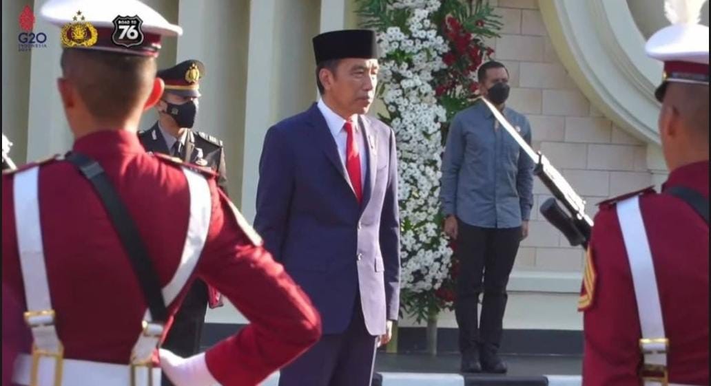Presiden Jokowi Hadiri HUT Bhayangkara ke 76 di Semarang