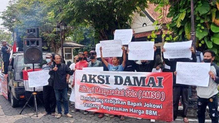 Aliansi Masyarakat Kota Solo Datangi Gedung DPRD, Dukung Kebijakan Pemerintah Naikkan Harga BBM