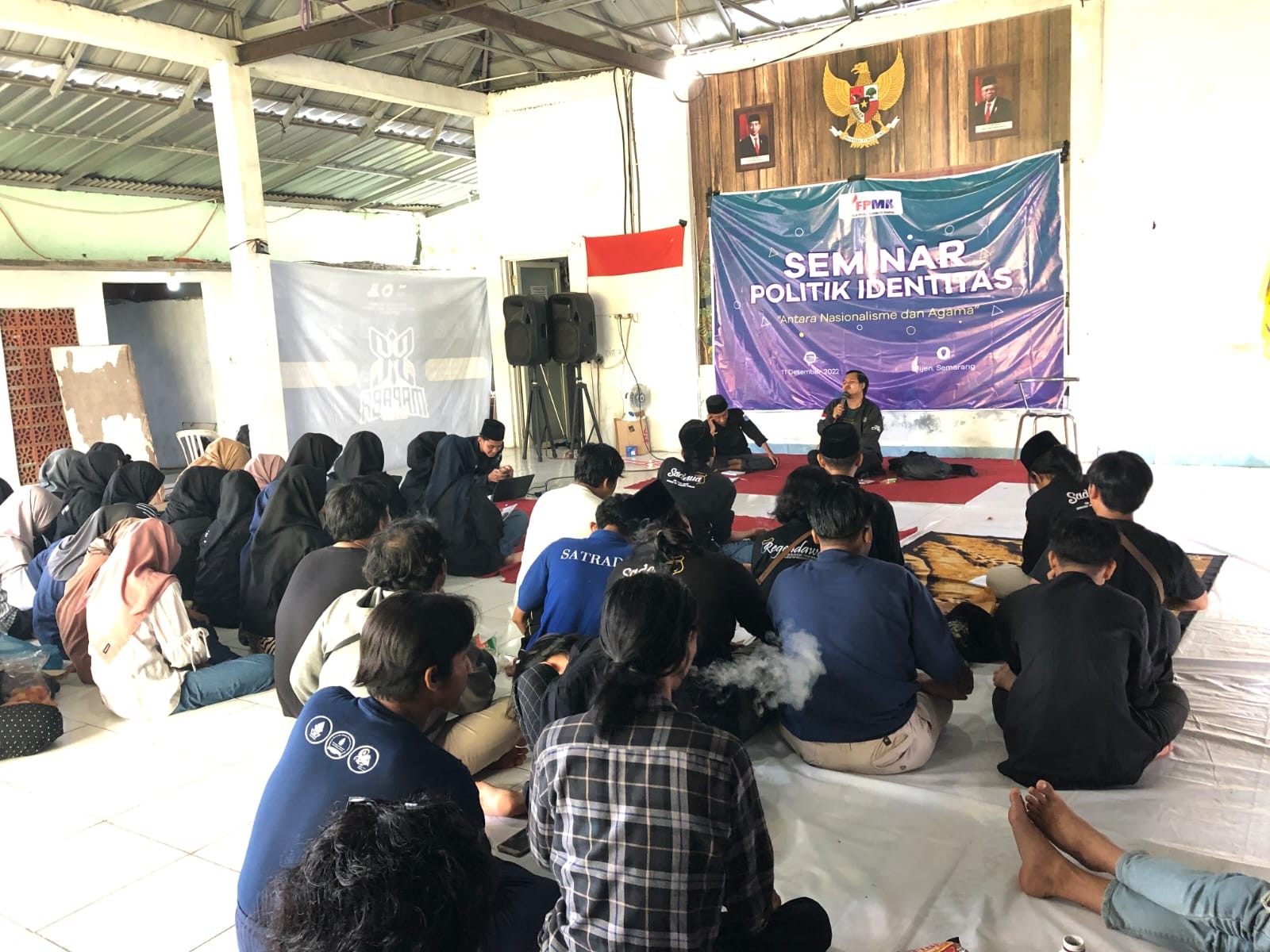 Politik Identitas, Antara Nasionalisme Dan Agama